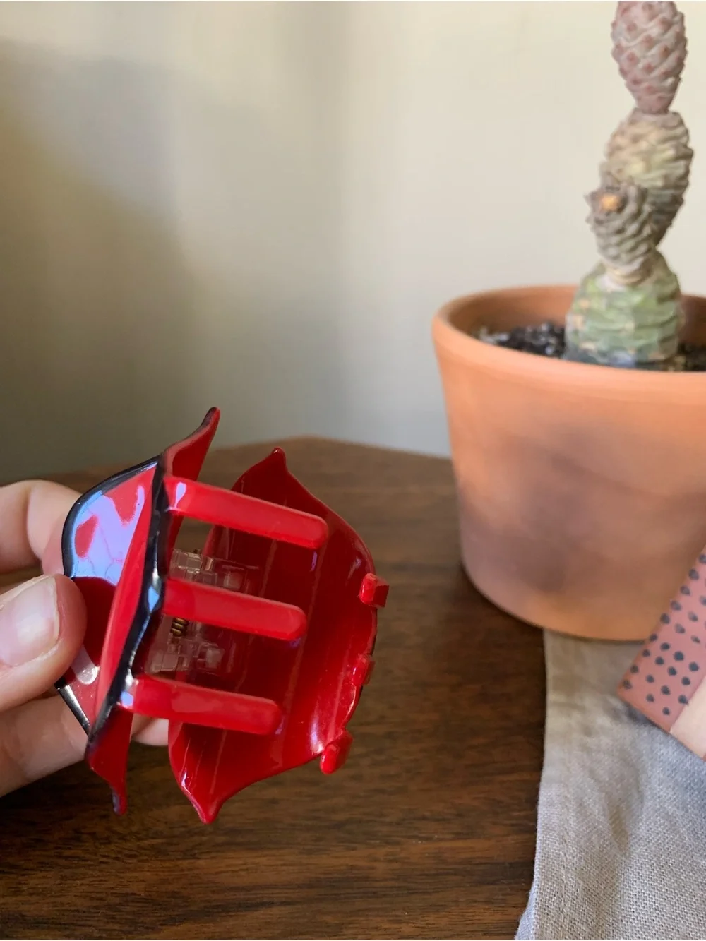 “Big Smacker” Lips Claw Clip